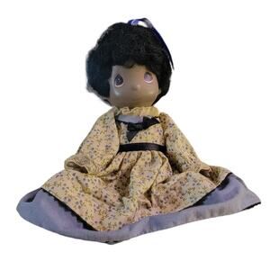 Vintage Precious Moments Samuel Butcher Children of the World Mazie Doll
